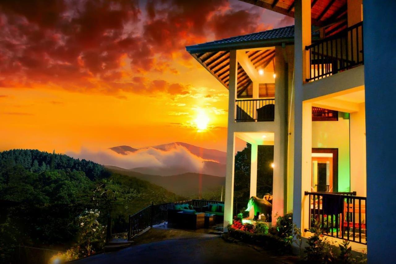 The Grand Hills Bed & Breakfast Kandy Bagian luar foto