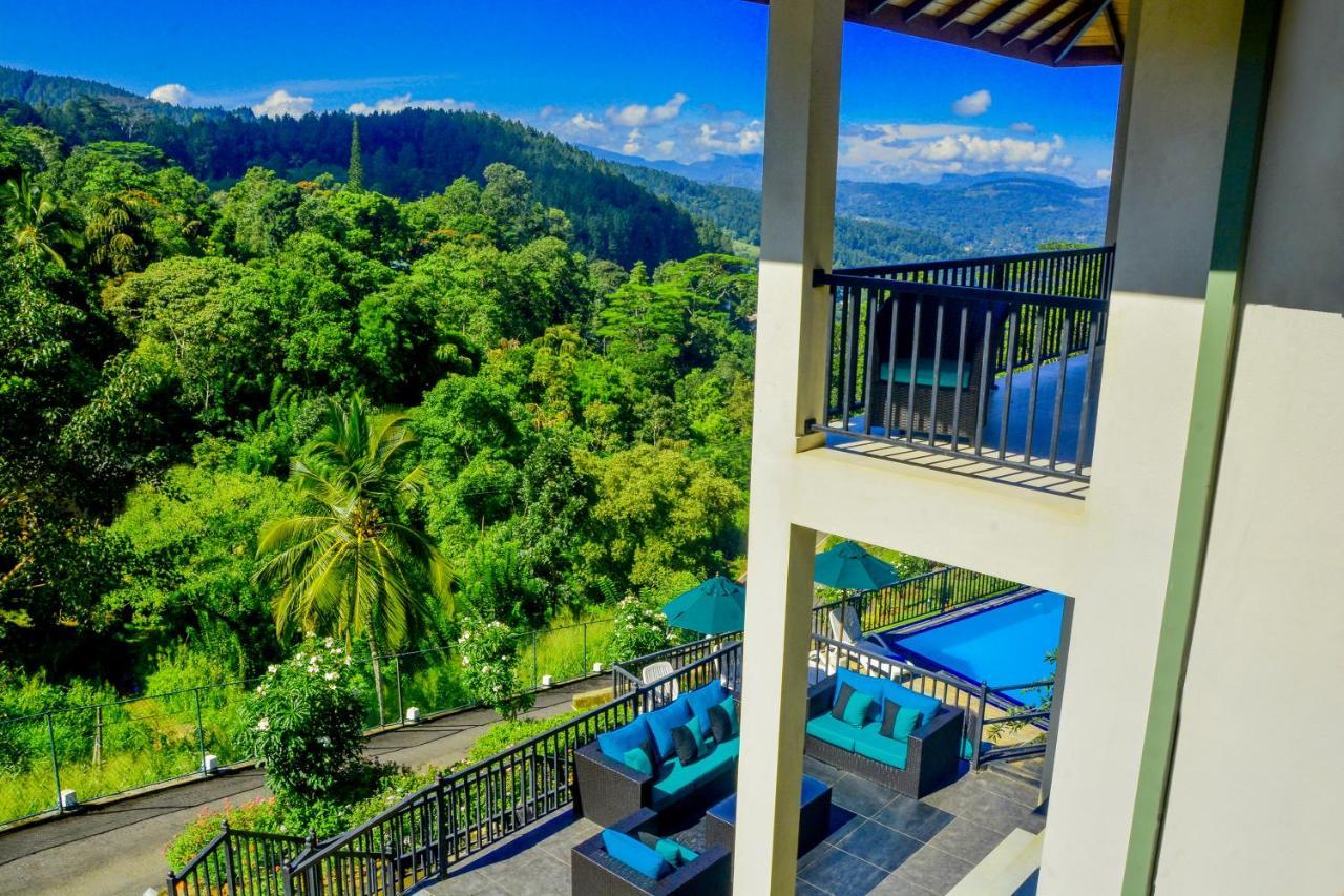 The Grand Hills Bed & Breakfast Kandy Bagian luar foto